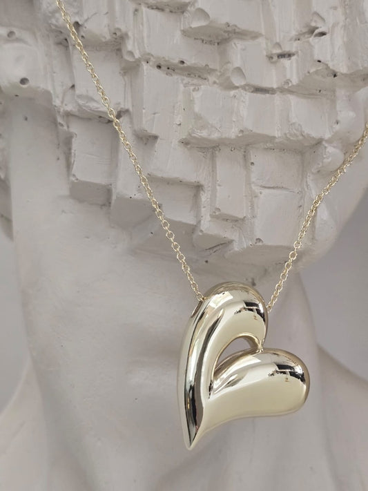 Premium Seri Kadın Trend Büyük Kalp Madalyon Kolye