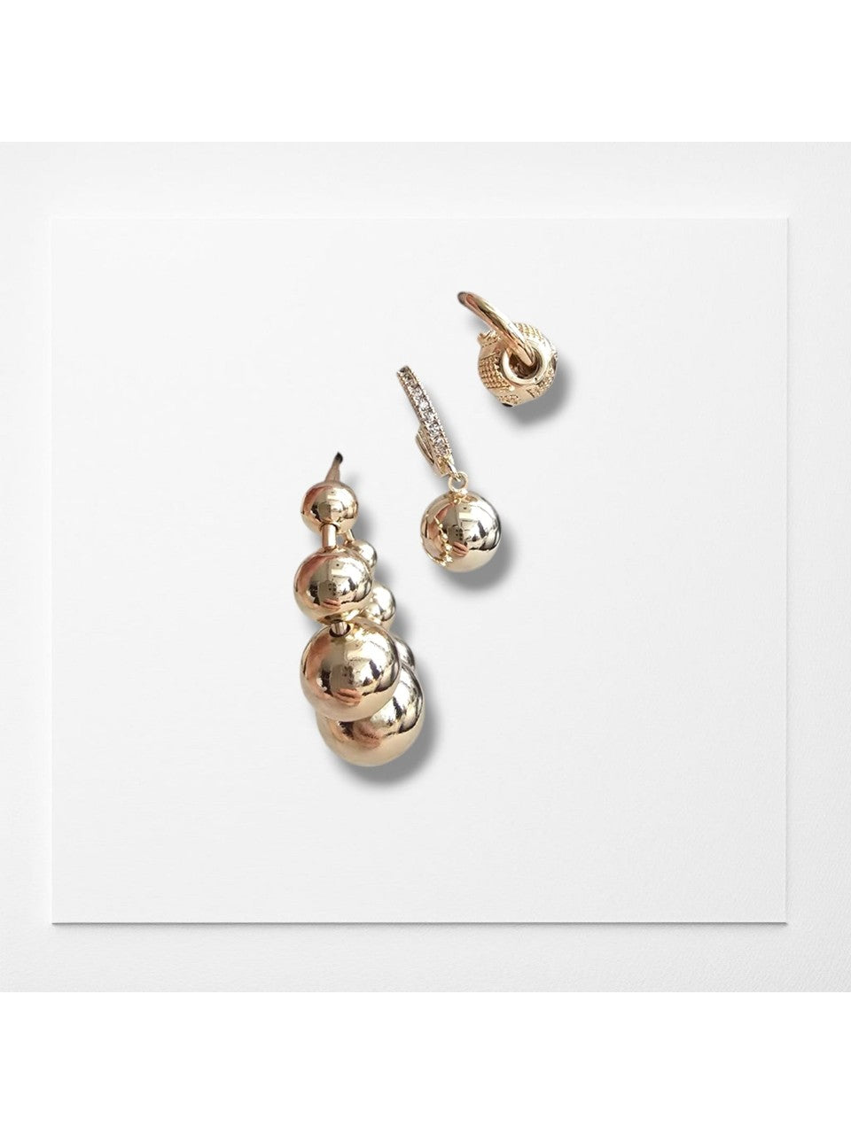 Premium Seri Kadın 3'lü Top Detaylı Küpe Set