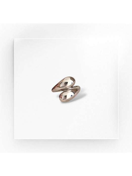 Premium Seri Kadın Zarif Tasarım Dalgalı Bijuteri Yüzük