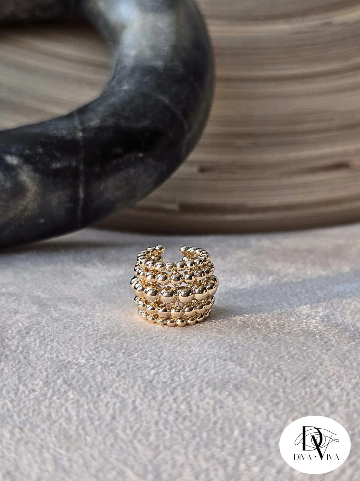 Bubble Earcuff (KOD-242)