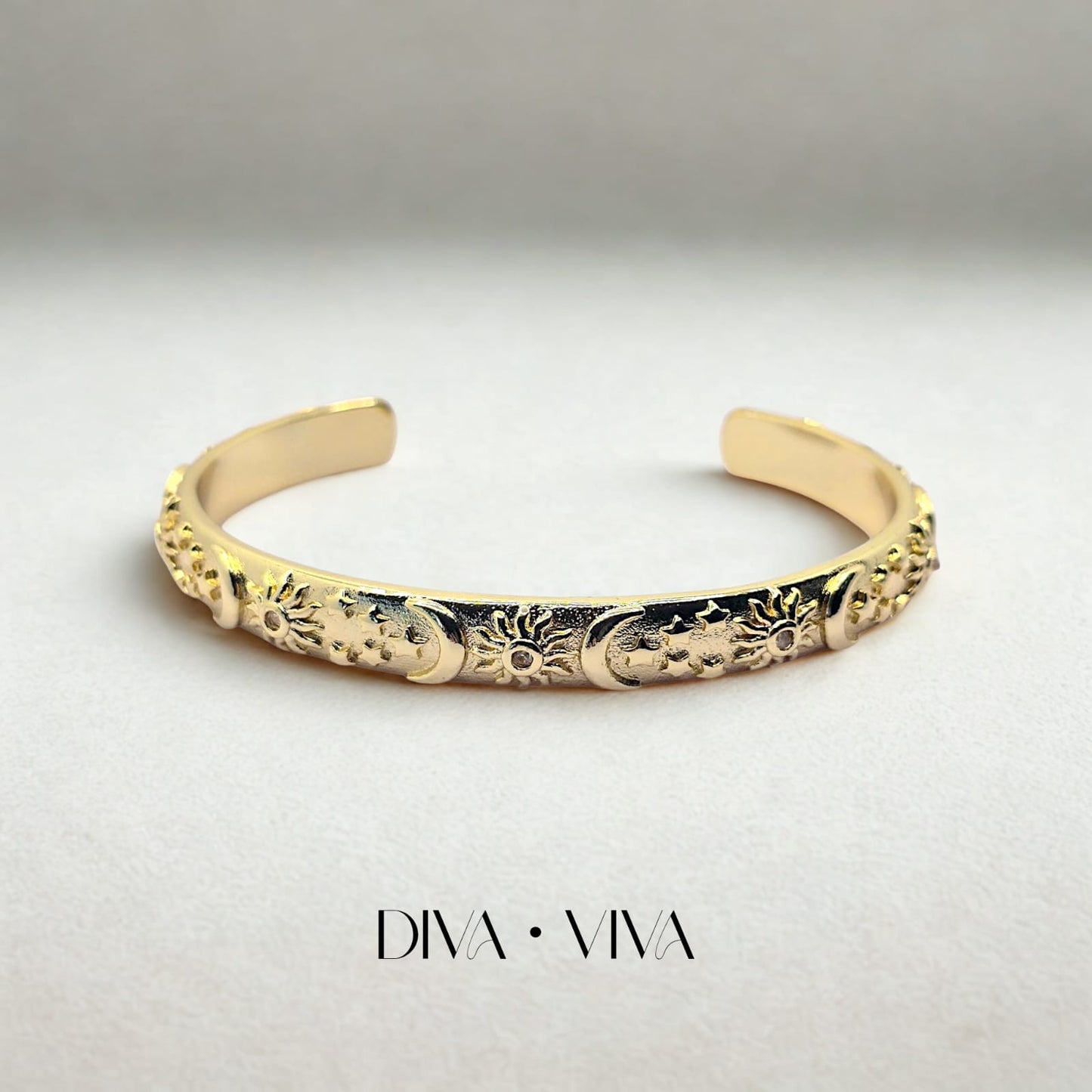Celestial Cuff (KOD-090)