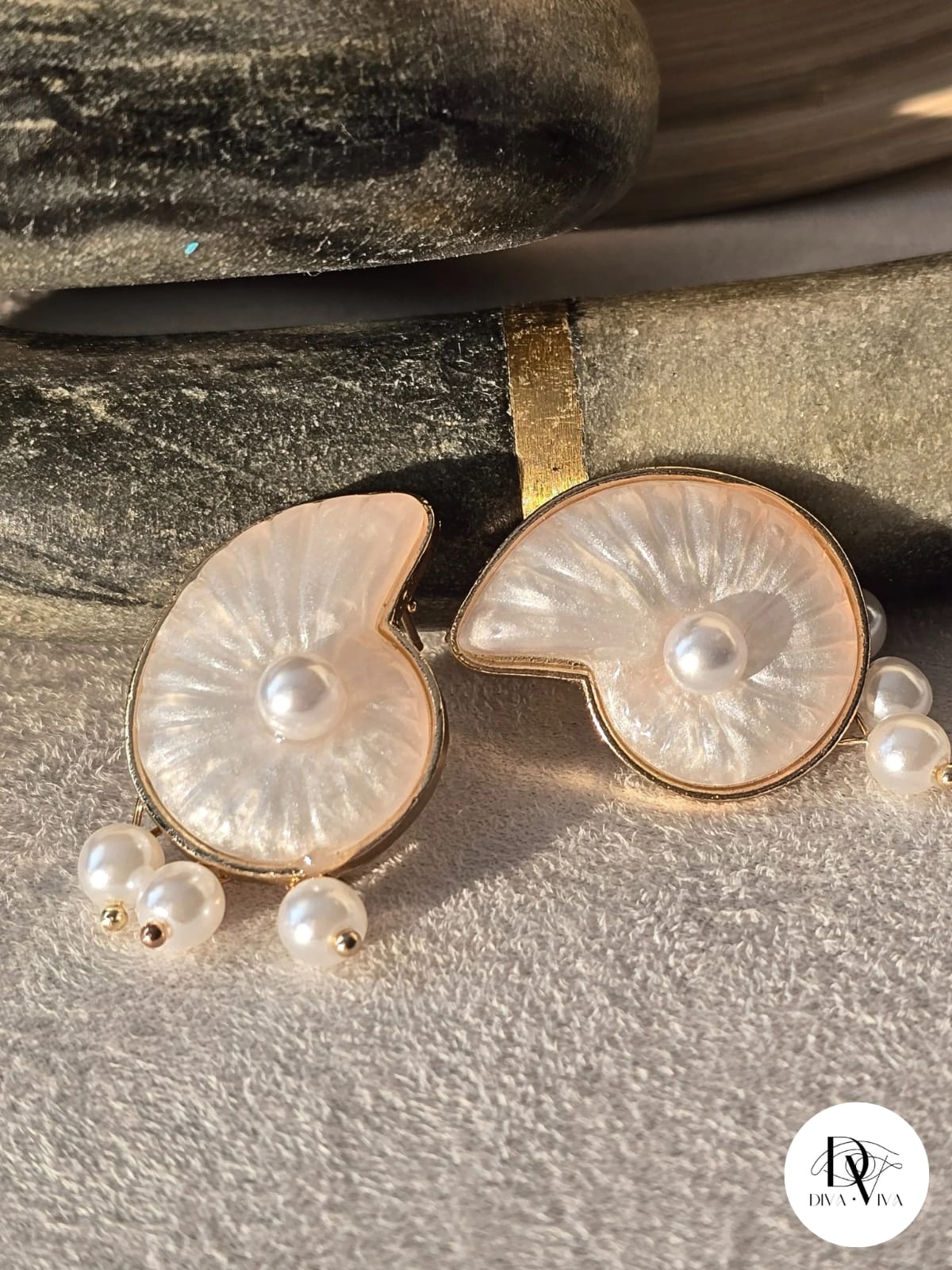 Pearl Shell Sallantılı Küpe (KOD-291)