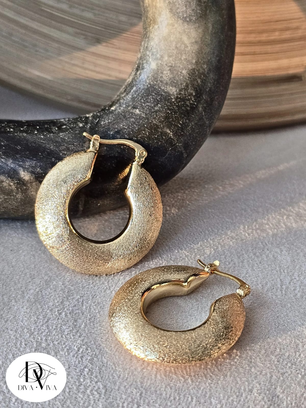 Lunar Texture Hoops (KOD-246)