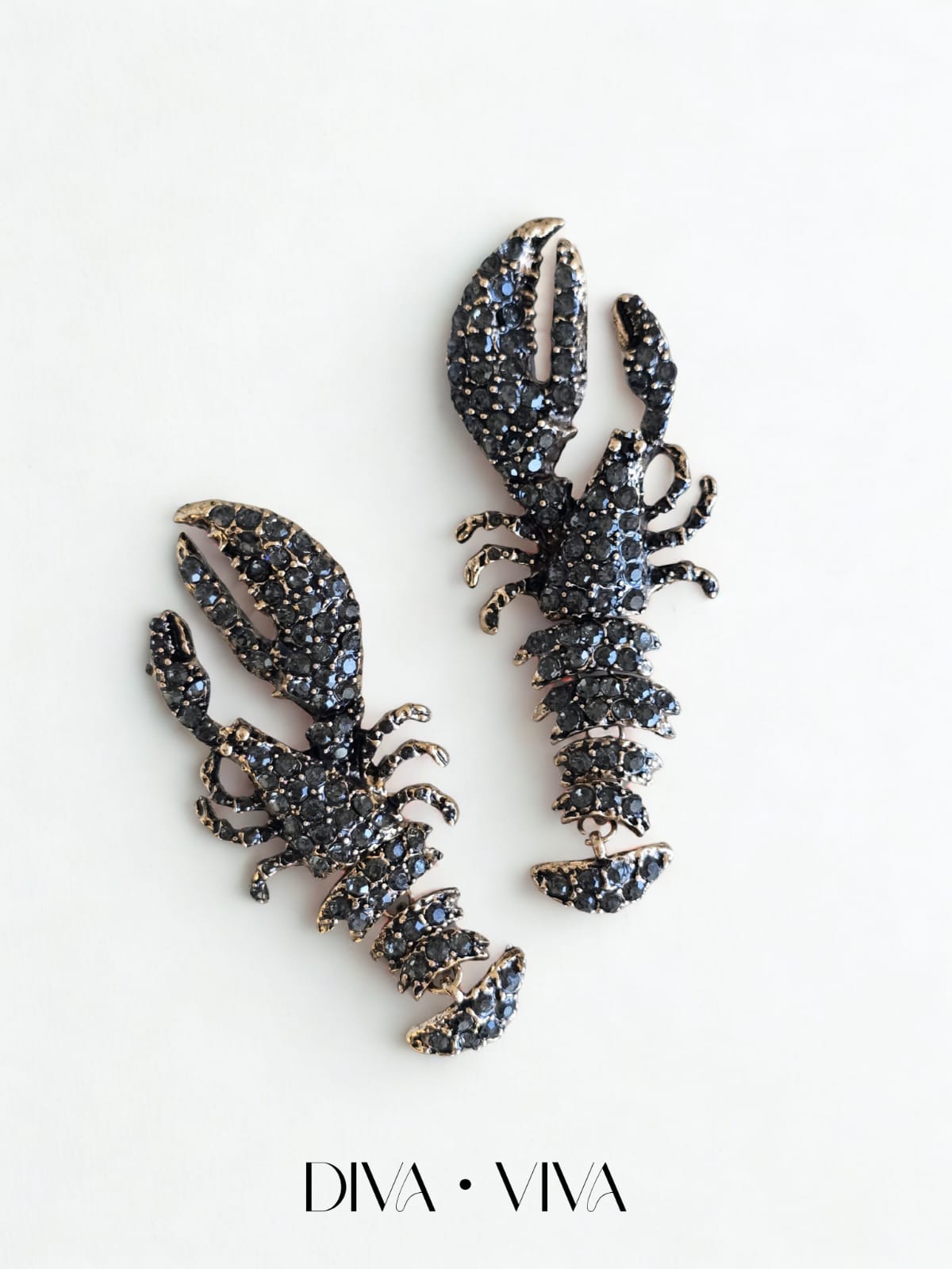 Noctiluxe Lobster Küpe (KOD-154)