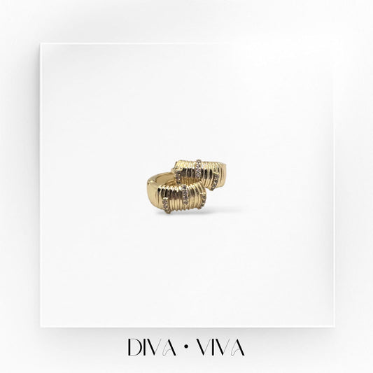 Striala Küpe (KOD-034)