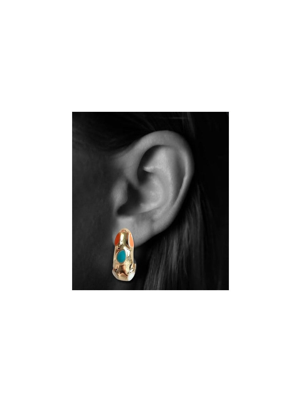 Premium Seri Kadın Dalgalı Mineli Halka Küpe  (KOD-9976)