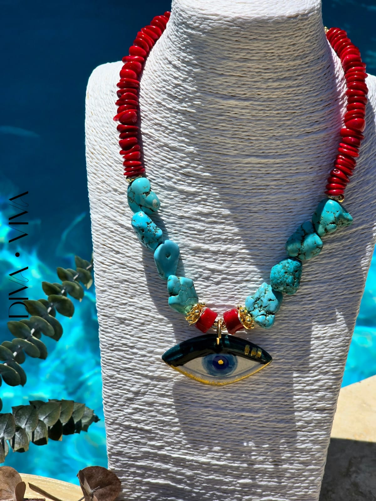 Soleia IV – Desert Eye Doğal Mercan Kolye (KOD-179)