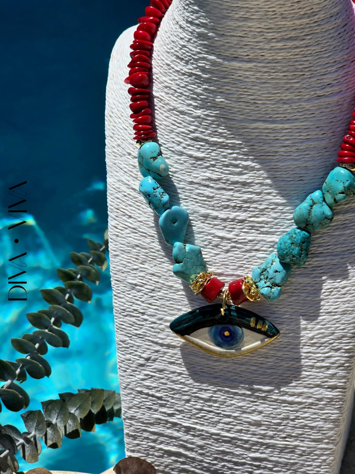 Soleia IV – Desert Eye Doğal Mercan Kolye (KOD-179)