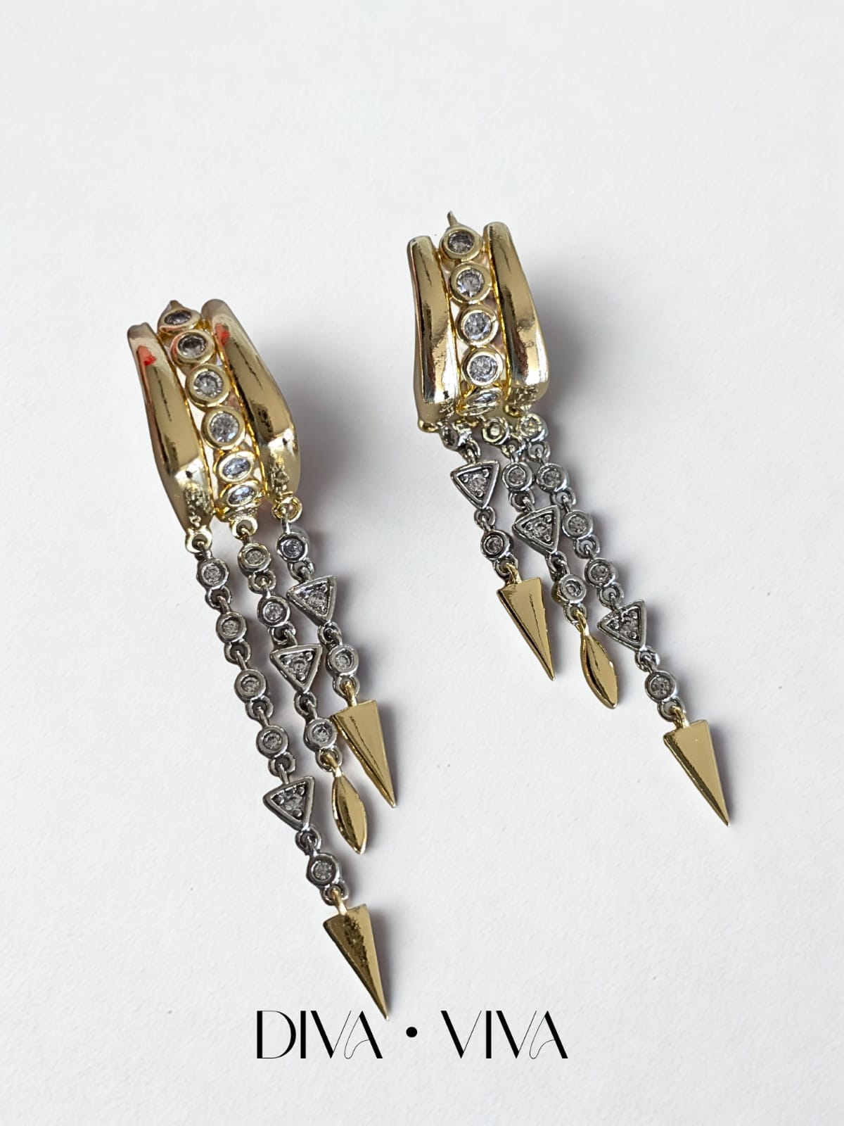 Arrowlight Küpe (KOD-166)