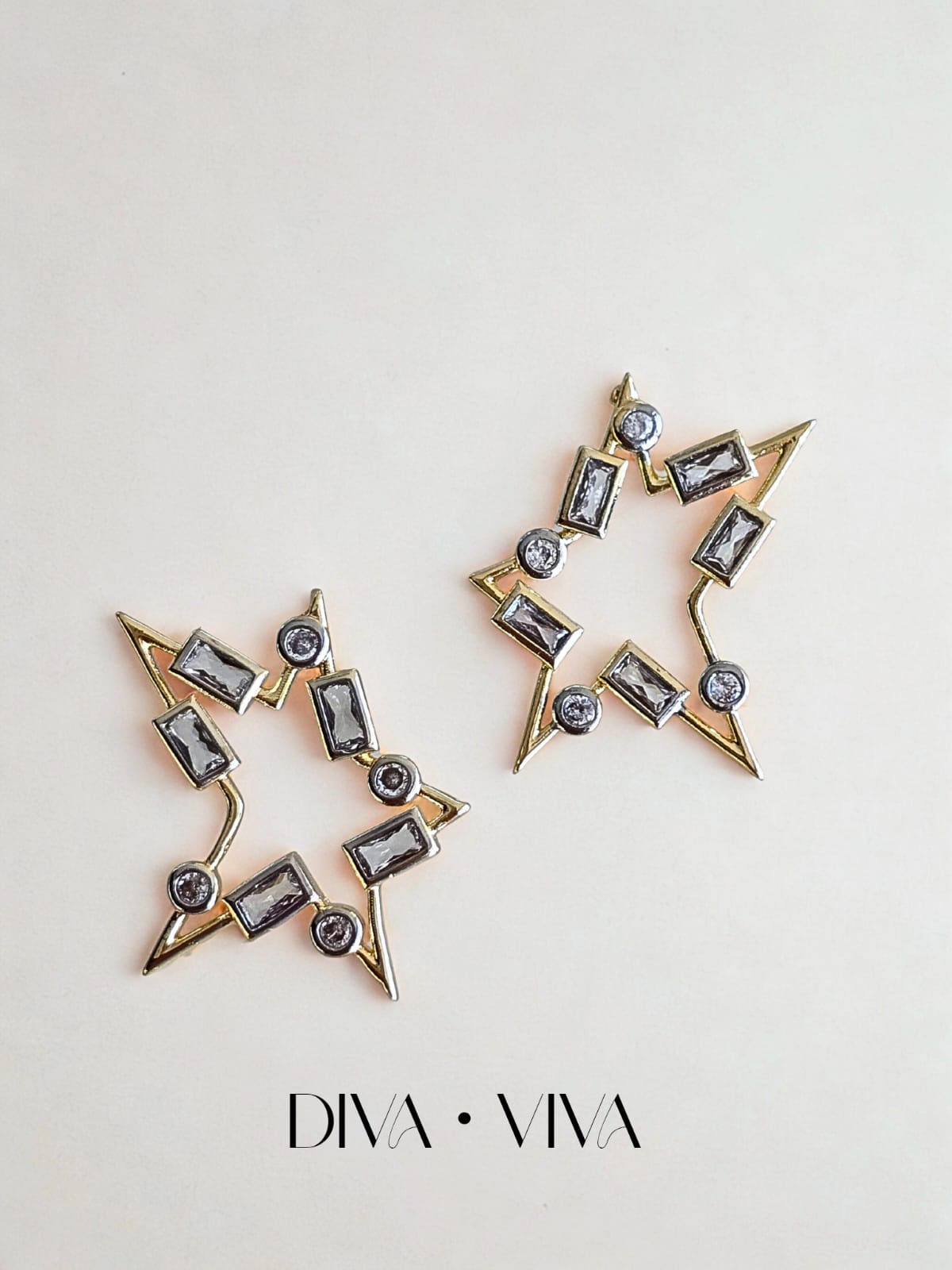 Stellar Gleam Küpe (KOD-163)