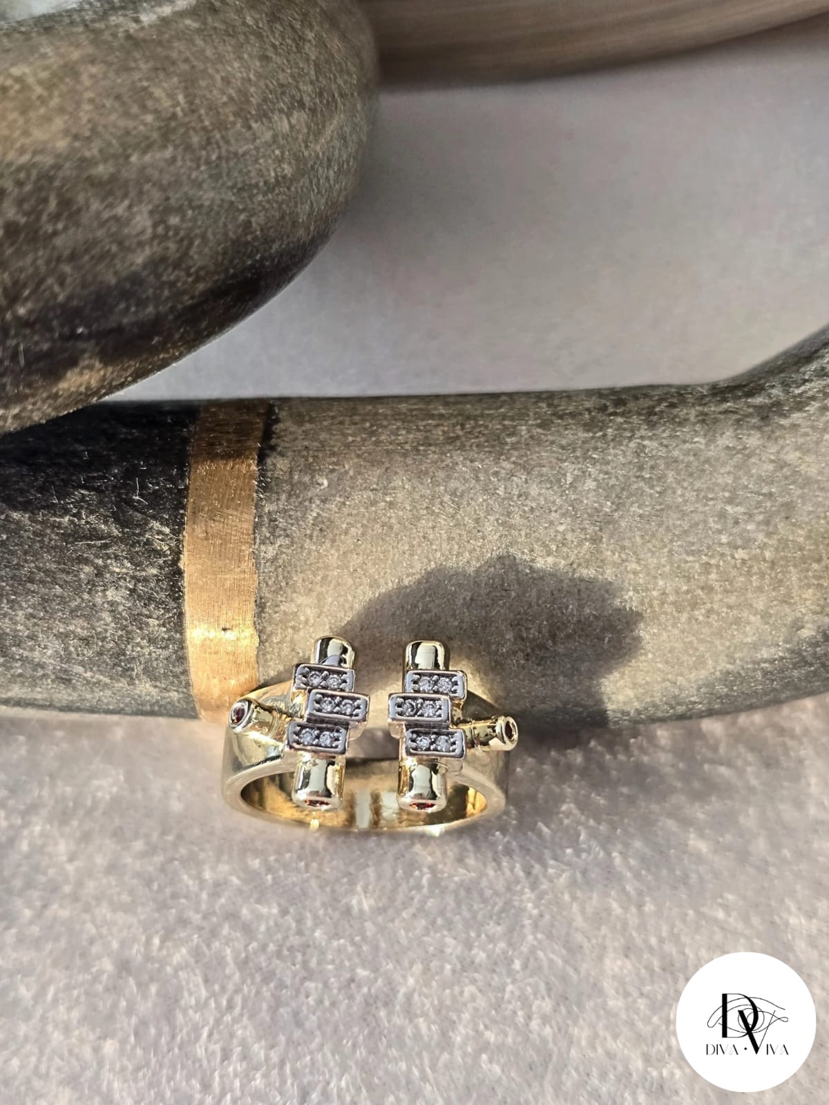 Stella Yüzük (KOD-296)