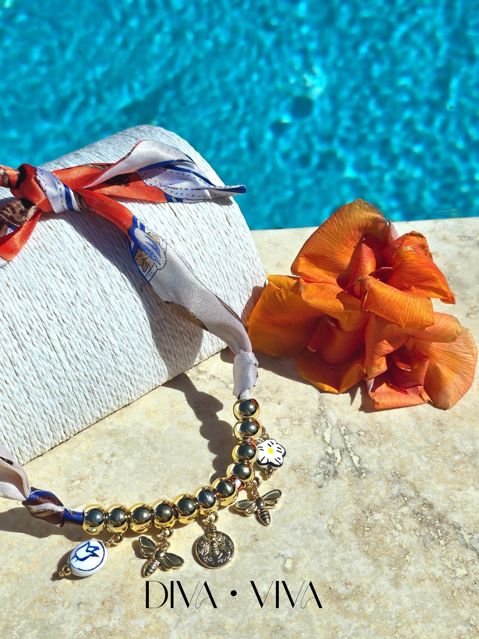 Bloom & Buzz Kolye (KOD-156)