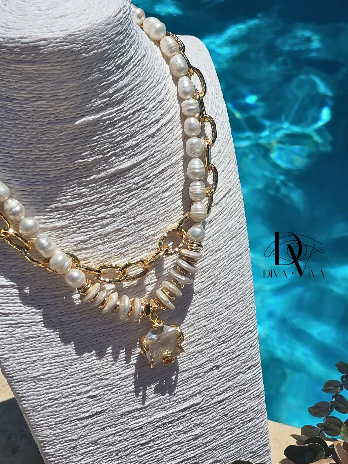 Soleia XVI – Pearl Crest Kolye (KOD-208)