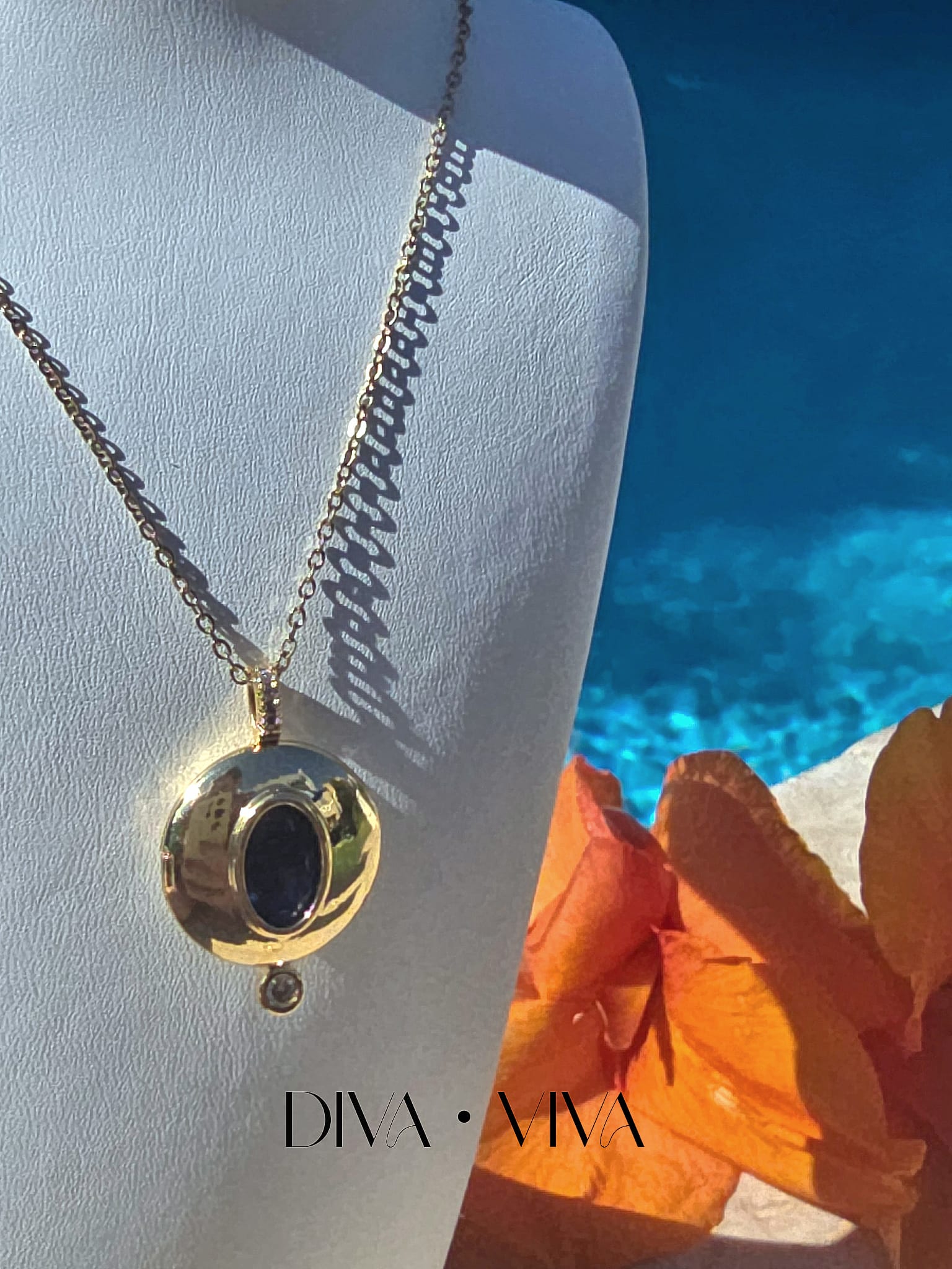 Noir Medallion Çelik Kolye (KOD-142)