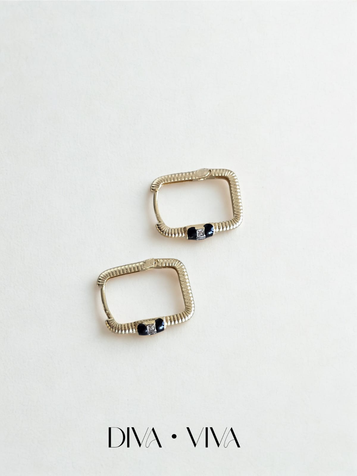 Noir Frame Küpe (KOD-171)