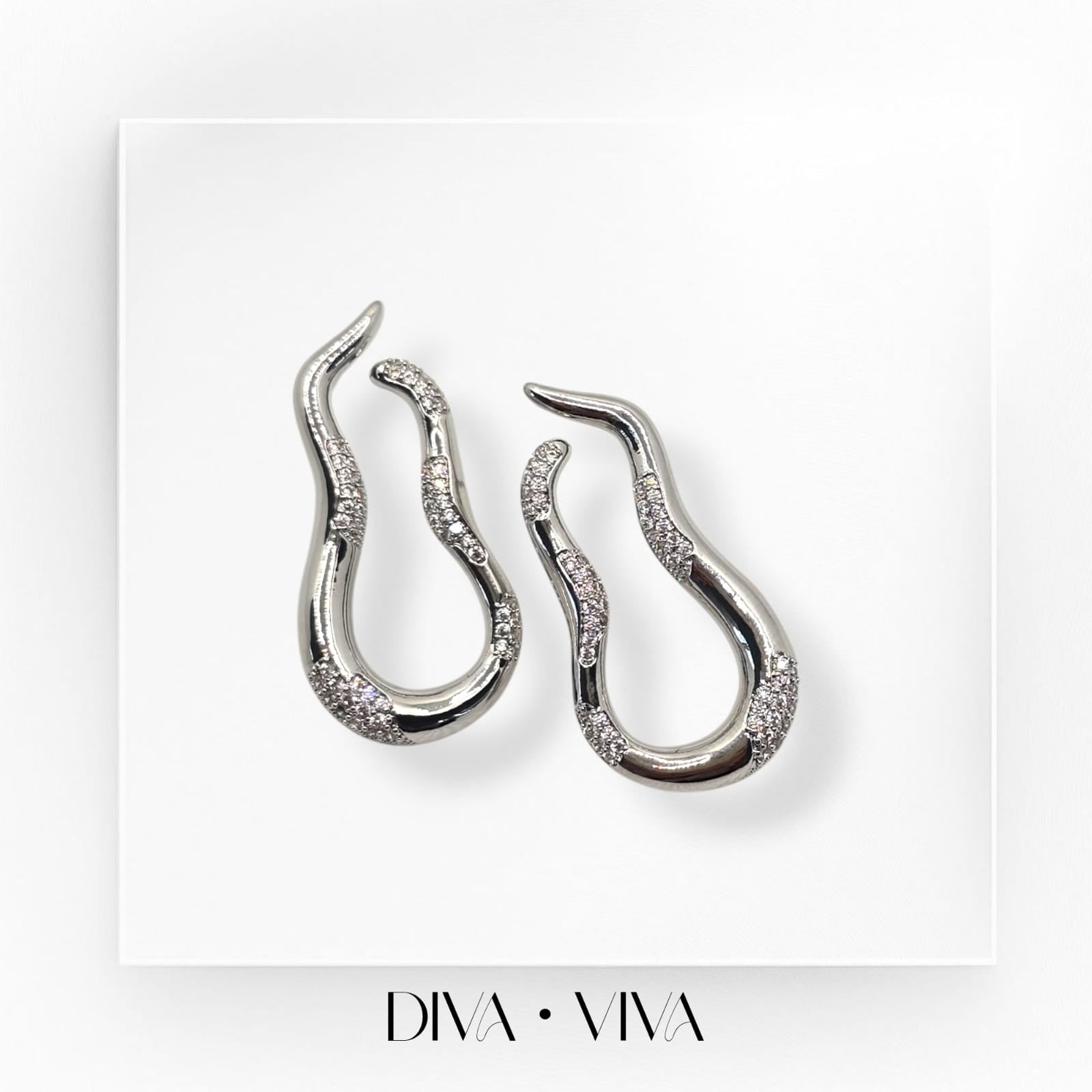 Spiraluxe Küpe (KOD-021)