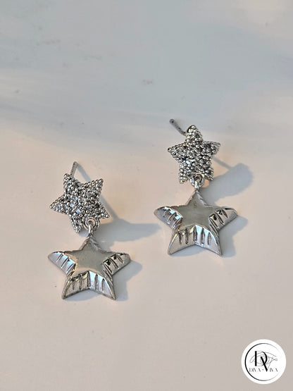 Glow Earrings – Silver Kaplama Taş Detaylı Küpe (KOD-362)