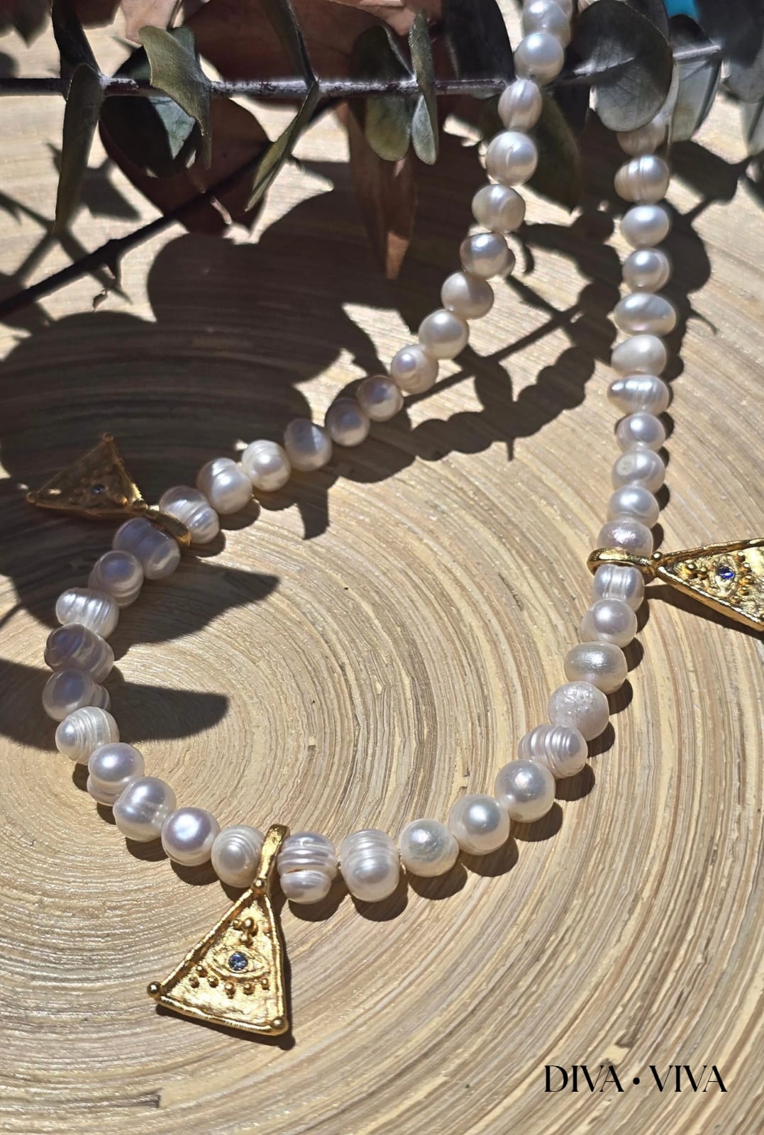 Soleia III – Prism Eye İnci Kolye (KOD-178)