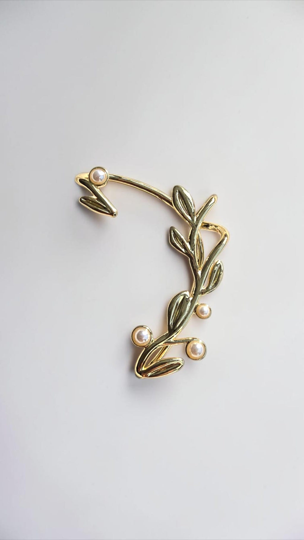 Olivia Pearl Vine Earcuff (KOD-484)