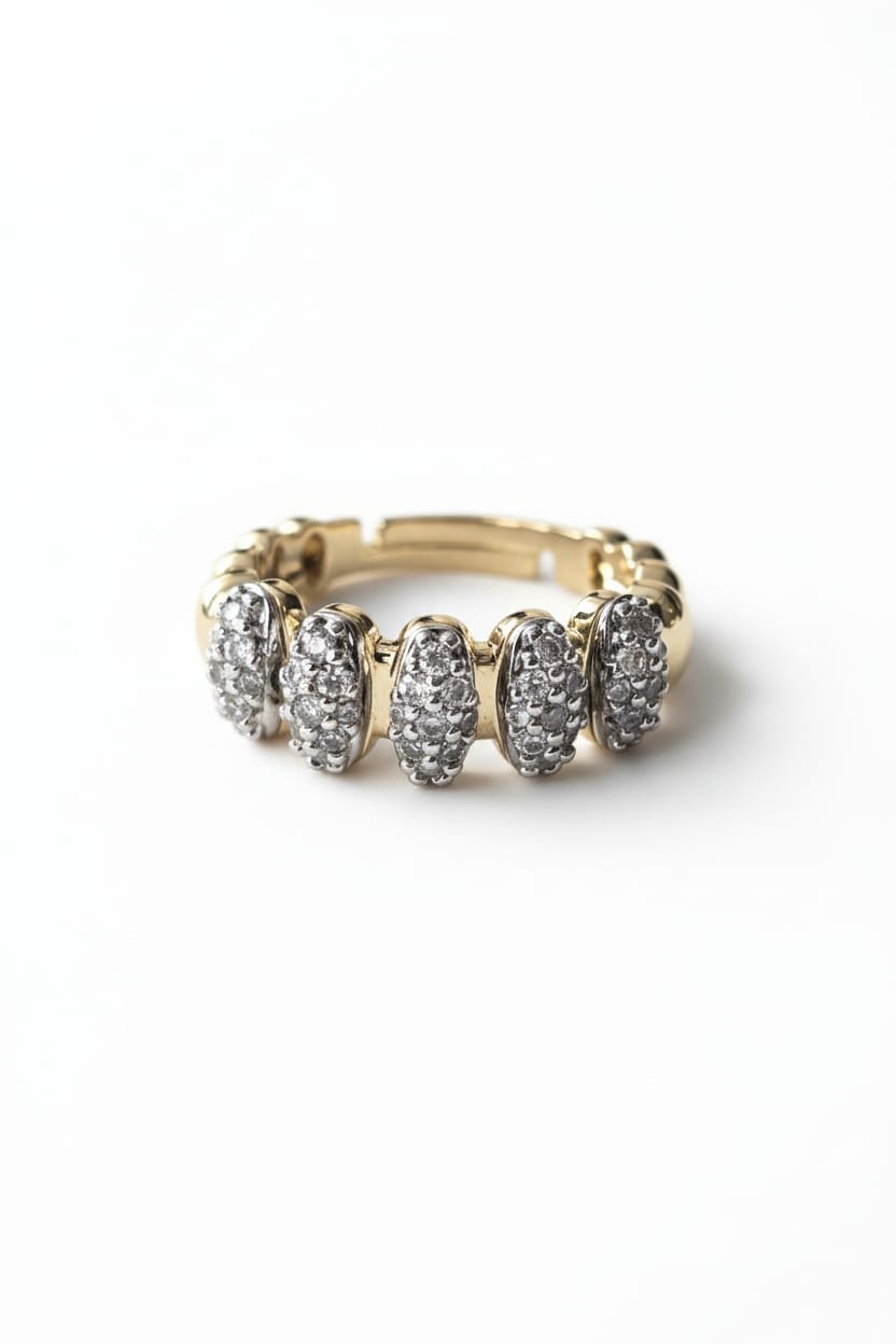 Eternal Glow Beş Taşlı Tasarım Yüzük (KOD-431)