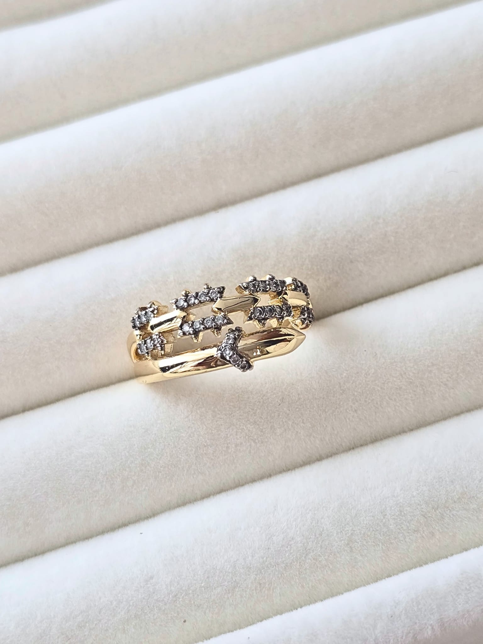 Stellar Arrow Sarmal Yüzük (KOD-436)