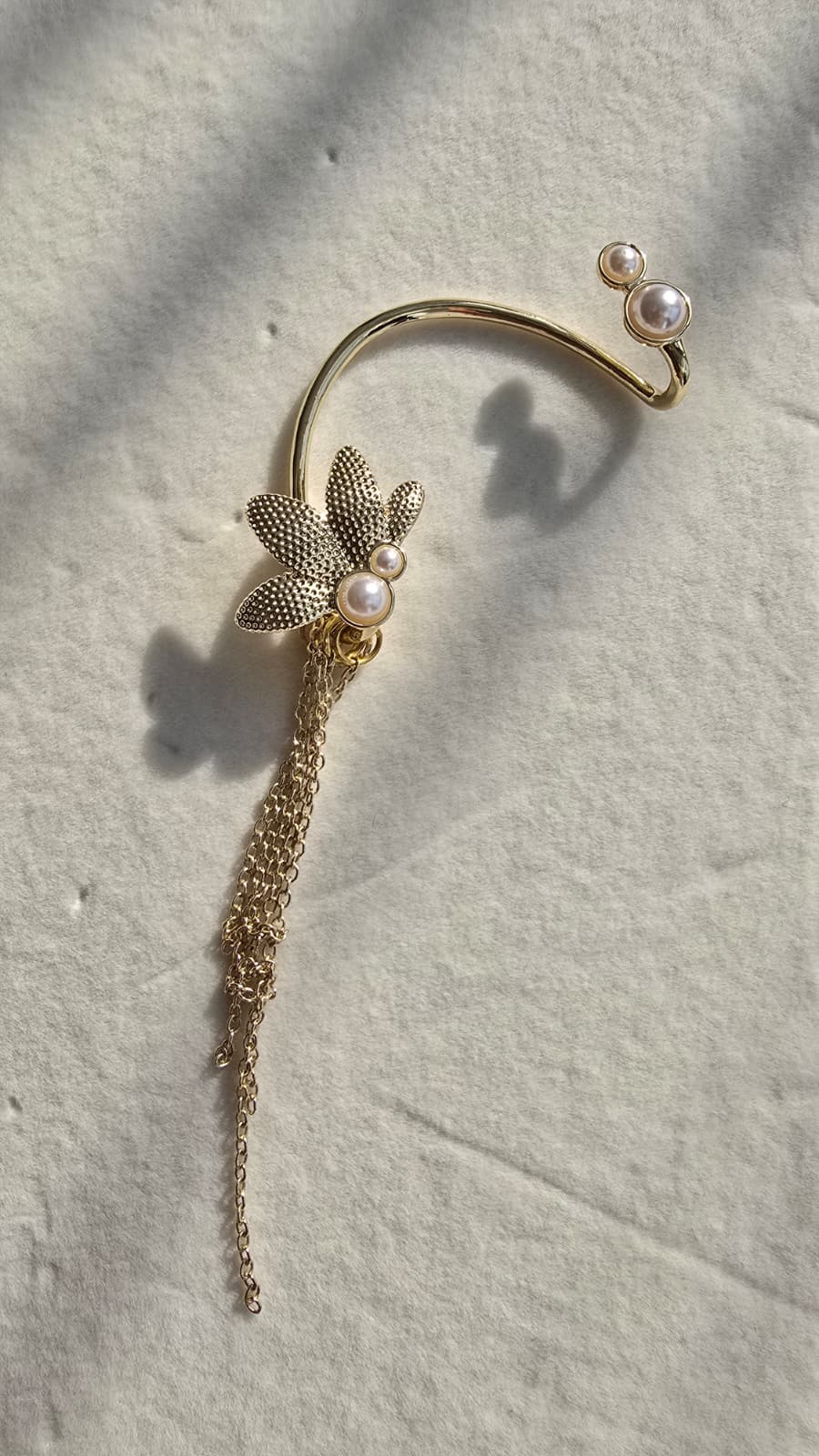 Fiora Tassel Earcuff (KOD-485)