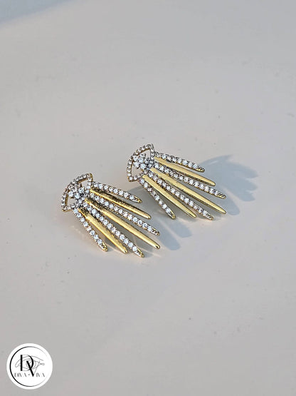 Glow Earrings – Gold Kaplama Taşlı Göz Detaylı Küpe (KOD-330)