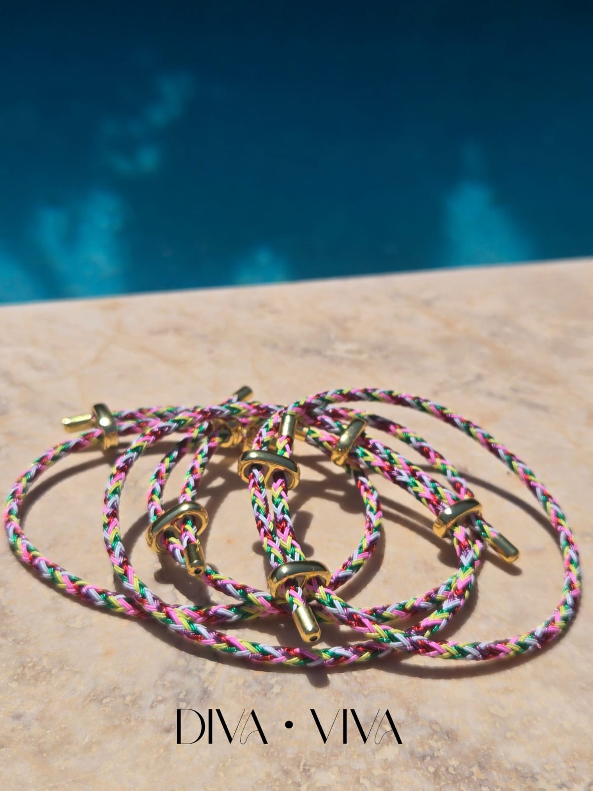 Renkli Ayarlanabilir Deri Bileklik – Suya Dayanıklı Asansör Model (KOD-065)