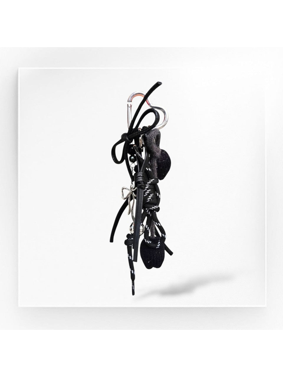 Örgü Kiraz Figürlü Çanta Charmı (DML9997)