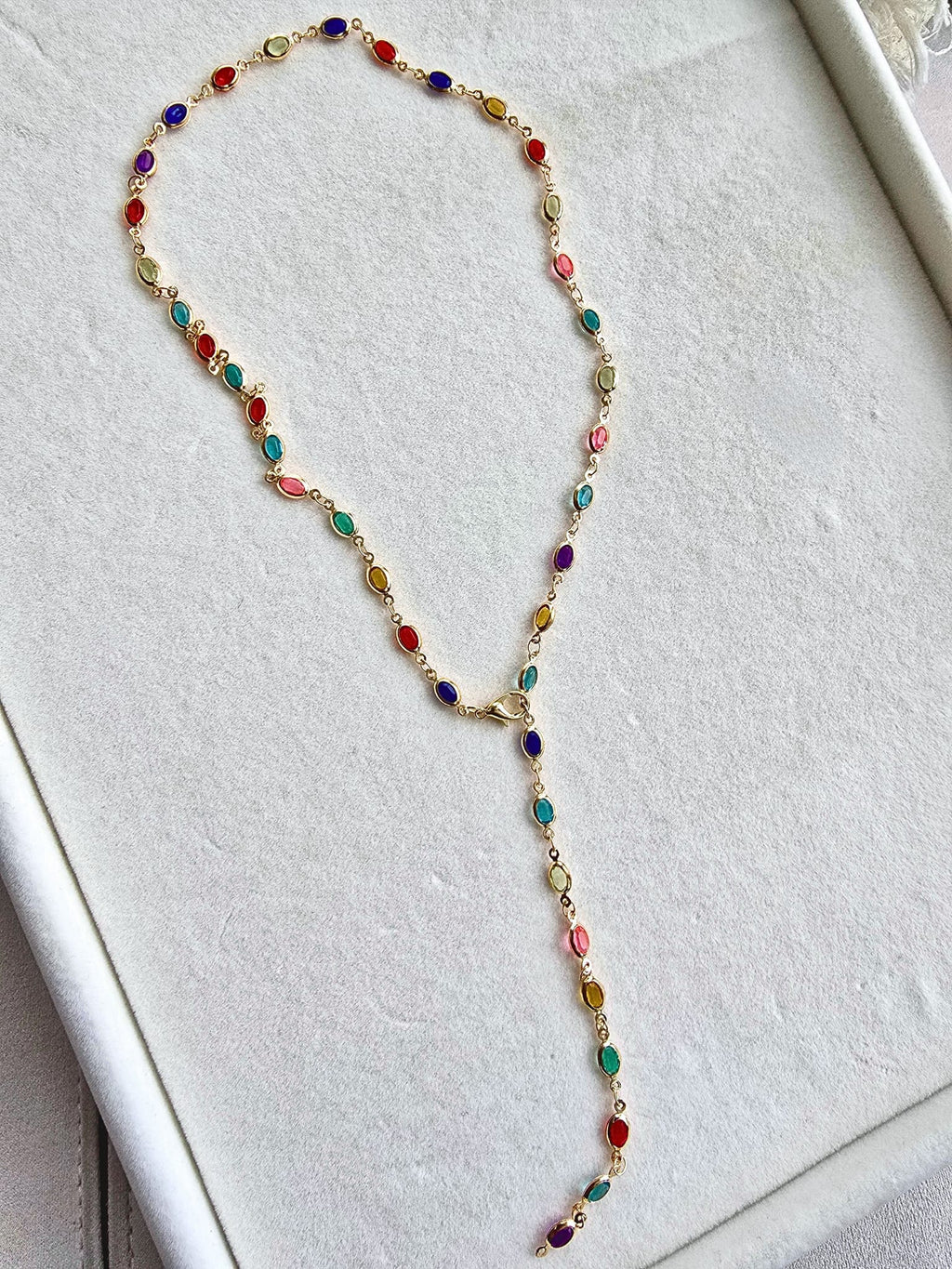 Chroma Crystal Y-Model Kolye (KOD-456)