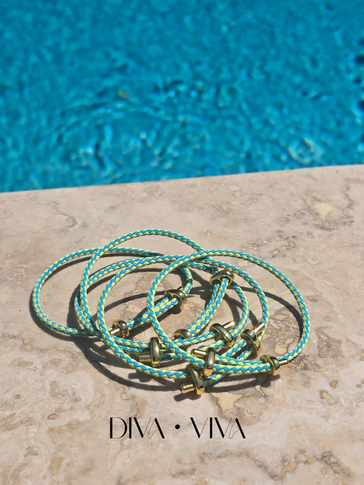 Renkli Ayarlanabilir Deri Bileklik – Suya Dayanıklı Asansör Model (KOD-065)