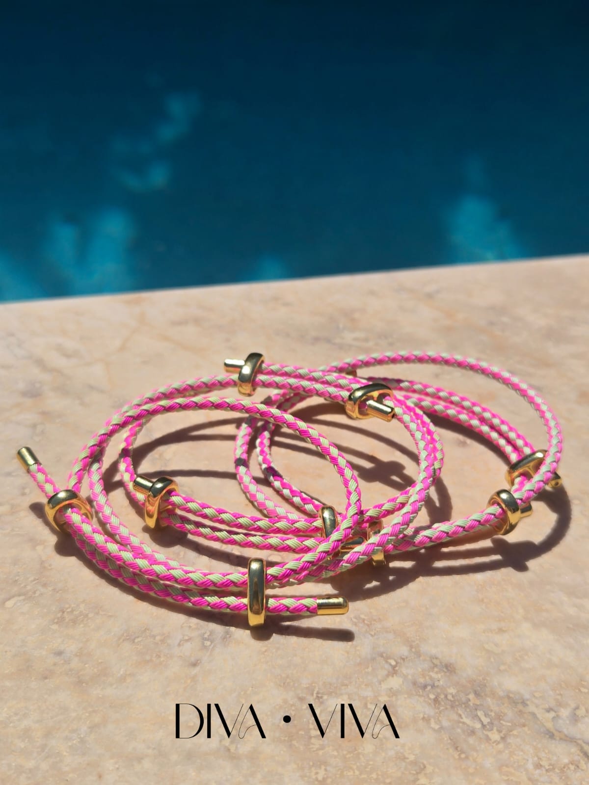 Renkli Ayarlanabilir Deri Bileklik – Suya Dayanıklı Asansör Model (KOD-065)