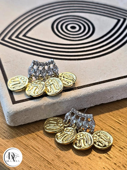 Glow Earrings – Gold Kaplama Mini Pul Detaylı Küpe (KOD-320)