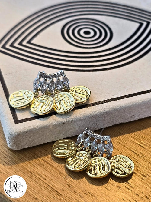 Glow Earrings – Gold Kaplama Mini Pul Detaylı Küpe (KOD-320)