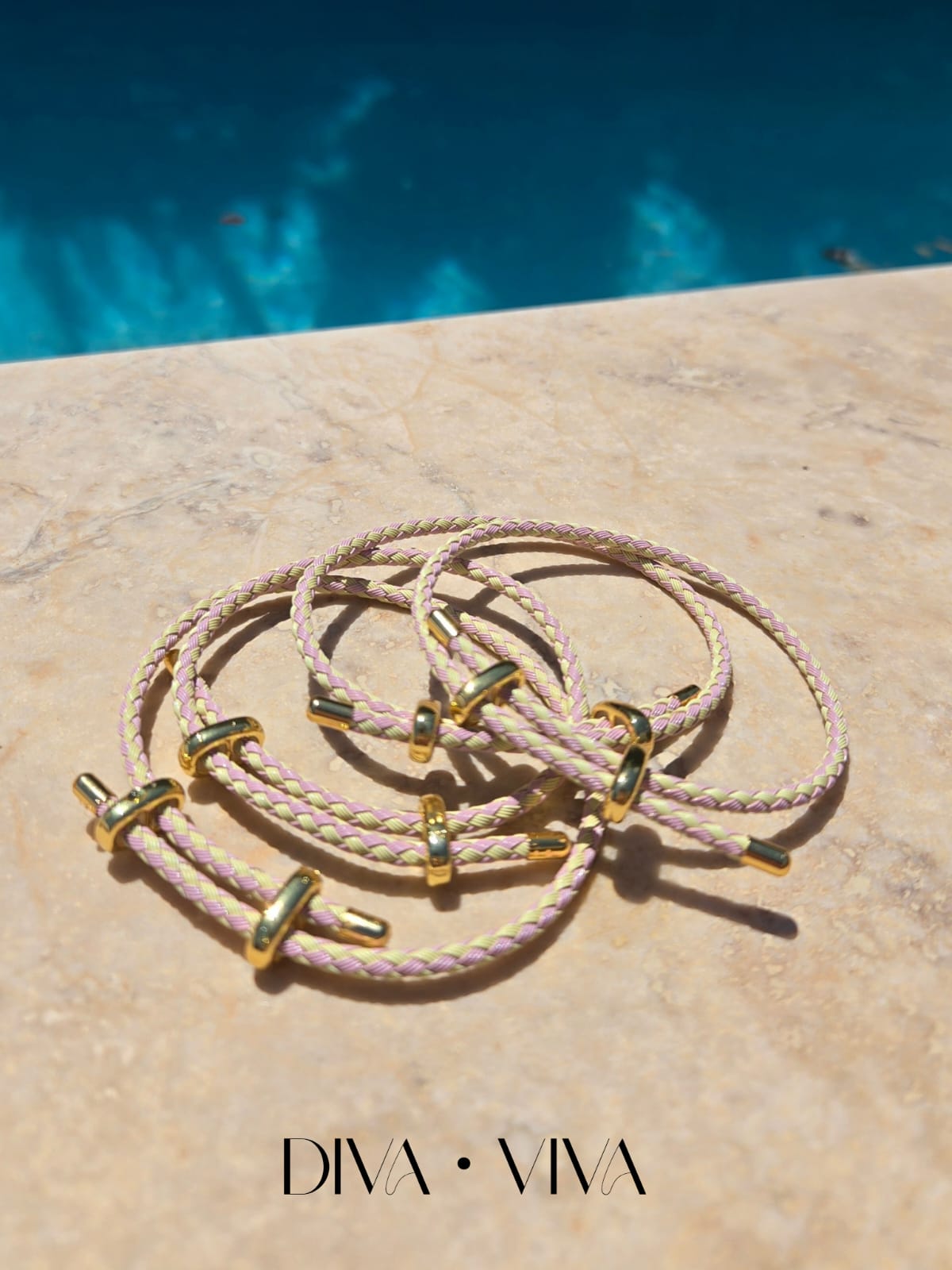 Renkli Ayarlanabilir Deri Bileklik – Suya Dayanıklı Asansör Model (KOD-065)