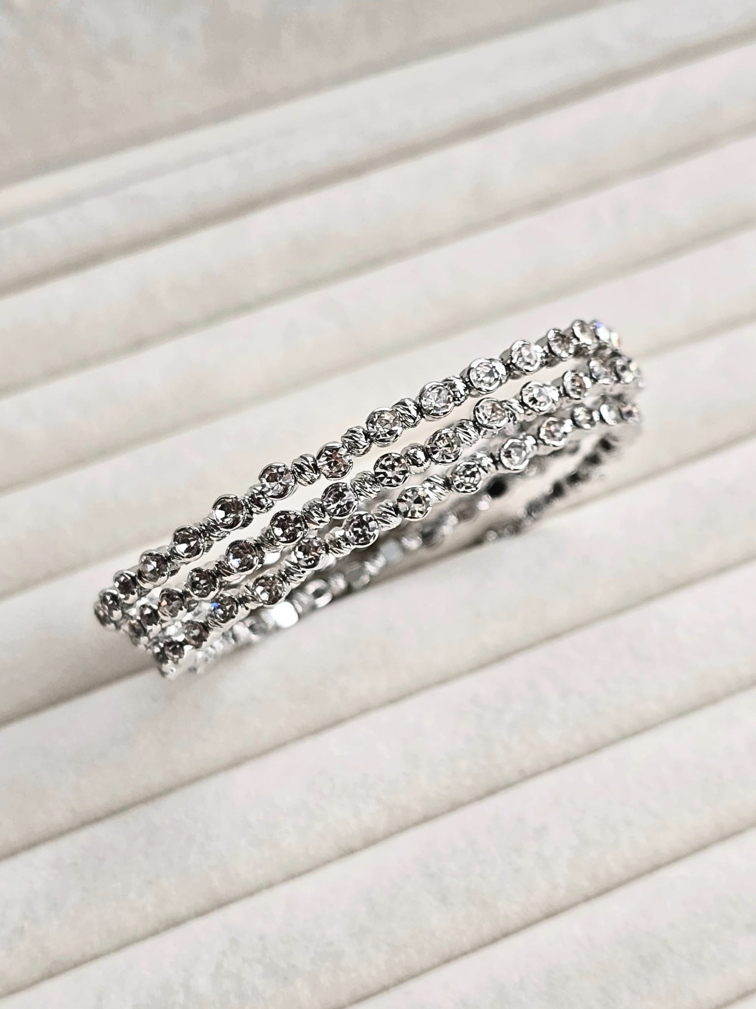Crystal Glow Sarmal Dorika Bileklik (KOD-451)