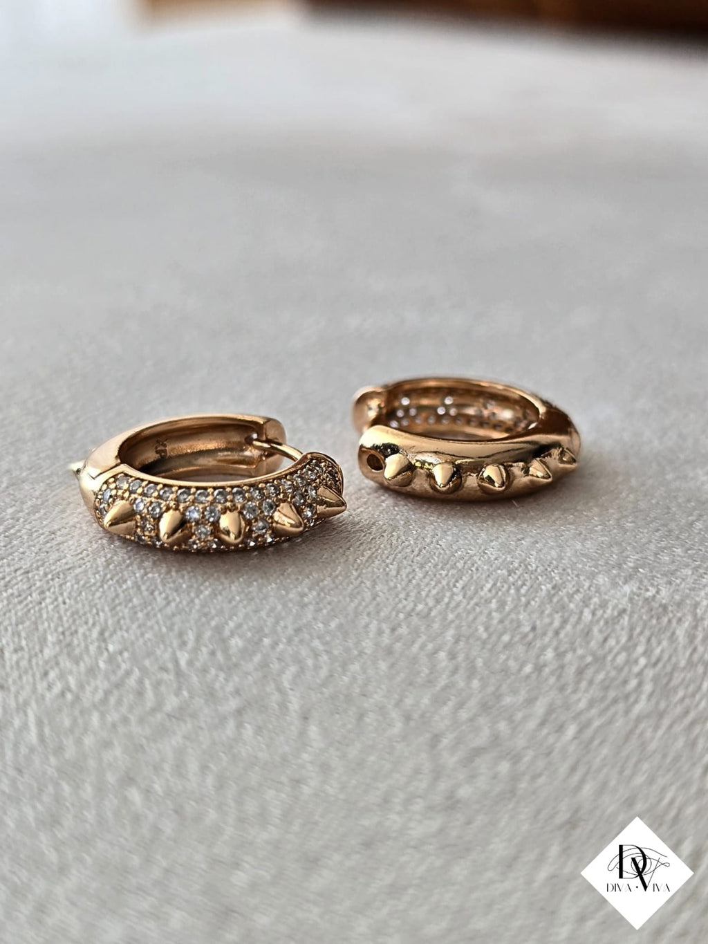 Troka Küpe (KOD-041)