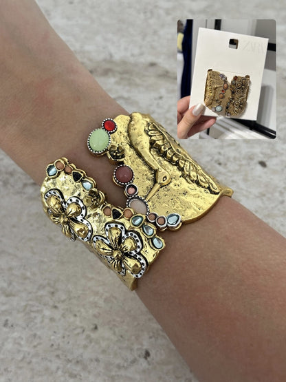 Muse Series – Marka Model Trend Kelepçe Bileklik (KOD-380)